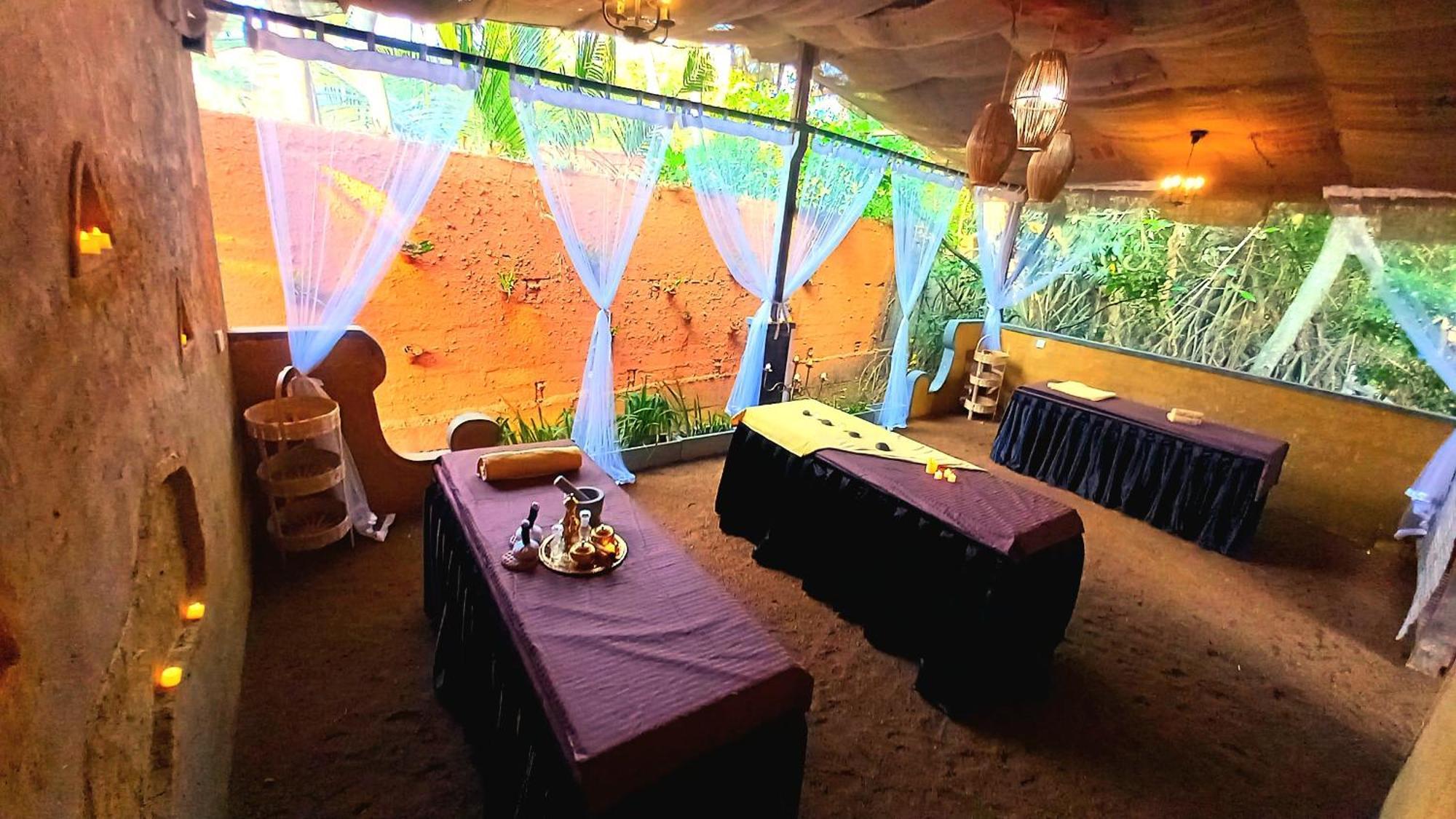 Selnara Private Luxury Villa And Ayurveda Spa Bentota Buitenkant foto